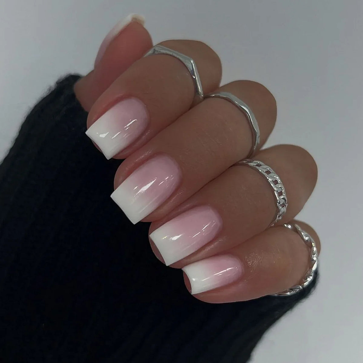 24Pcs Simple Square Head Fake Nail with Jelly Glue Pink White Gradient French Press on False Nails Short Full Cover Nail Tips 40