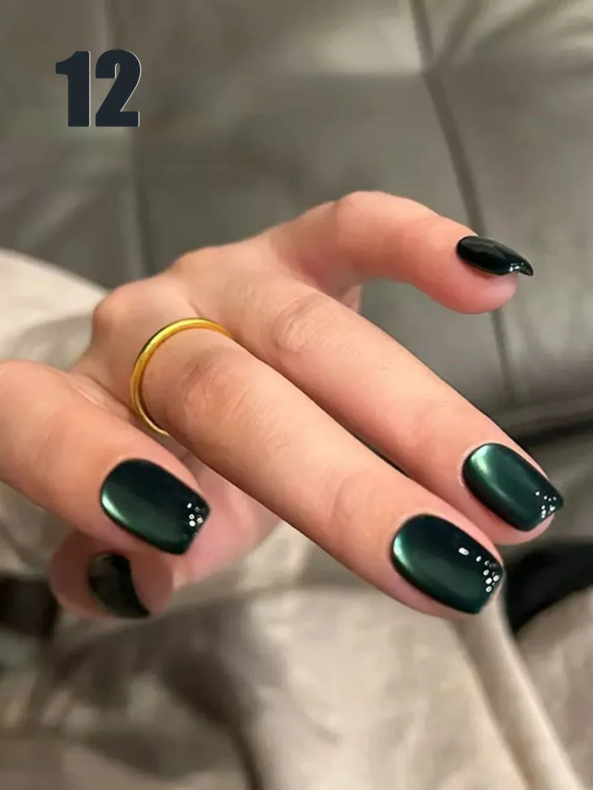 MIANEL 12ML Emperor Green Cat Eye Gel Nail Polish Whitenning Nails Green Nails Suitable For Nail Salons Nail Supplies  1-21pcs 44