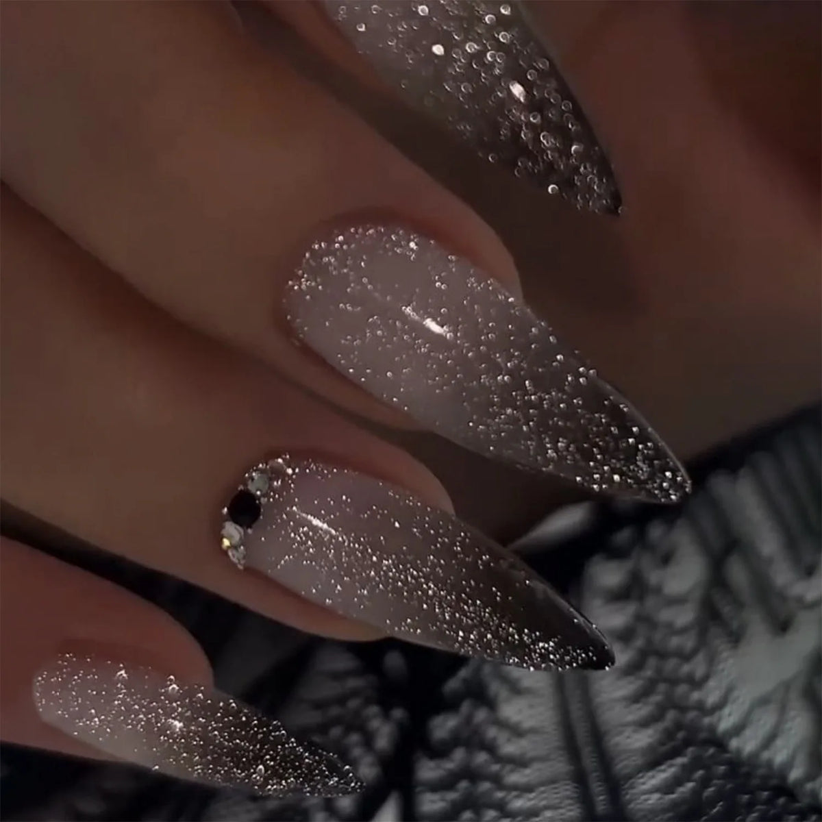 24Pcs Metallic Cat Eye French Sheer Manicure Tip Art Textured 3D Acrylic False Nails Nude Pink Almond Medium Press on Fake Nails 28