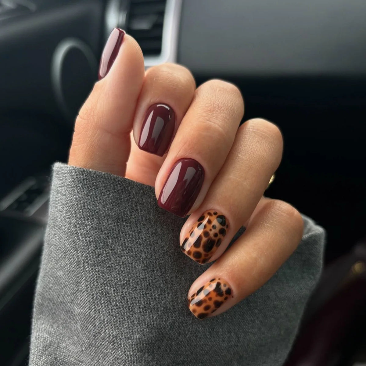 3D Bowknot Pearl Wearable Nail Art Fashion Leopard French Nude Almond Fake Nails Detachable Finished False Nails Press on Nails 7