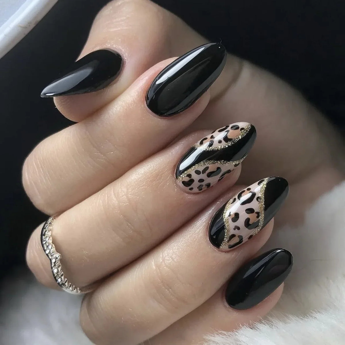 3D Bowknot Pearl Wearable Nail Art Fashion Leopard French Nude Almond Fake Nails Detachable Finished False Nails Press on Nails 27