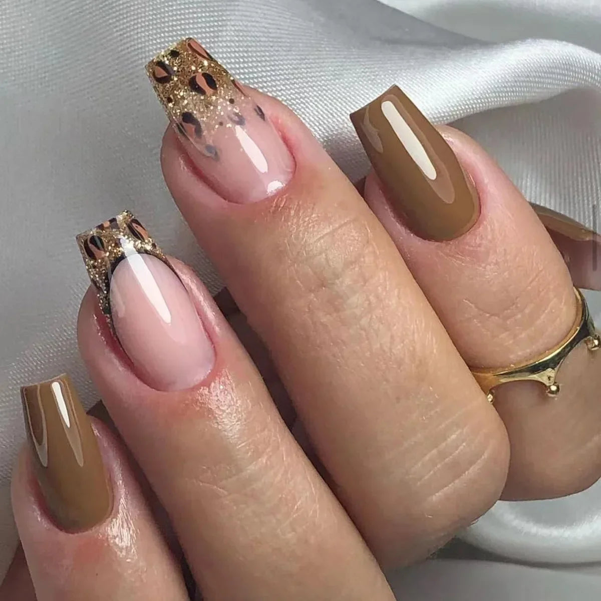 3D Bowknot Pearl Wearable Nail Art Fashion Leopard French Nude Almond Fake Nails Detachable Finished False Nails Press on Nails 25