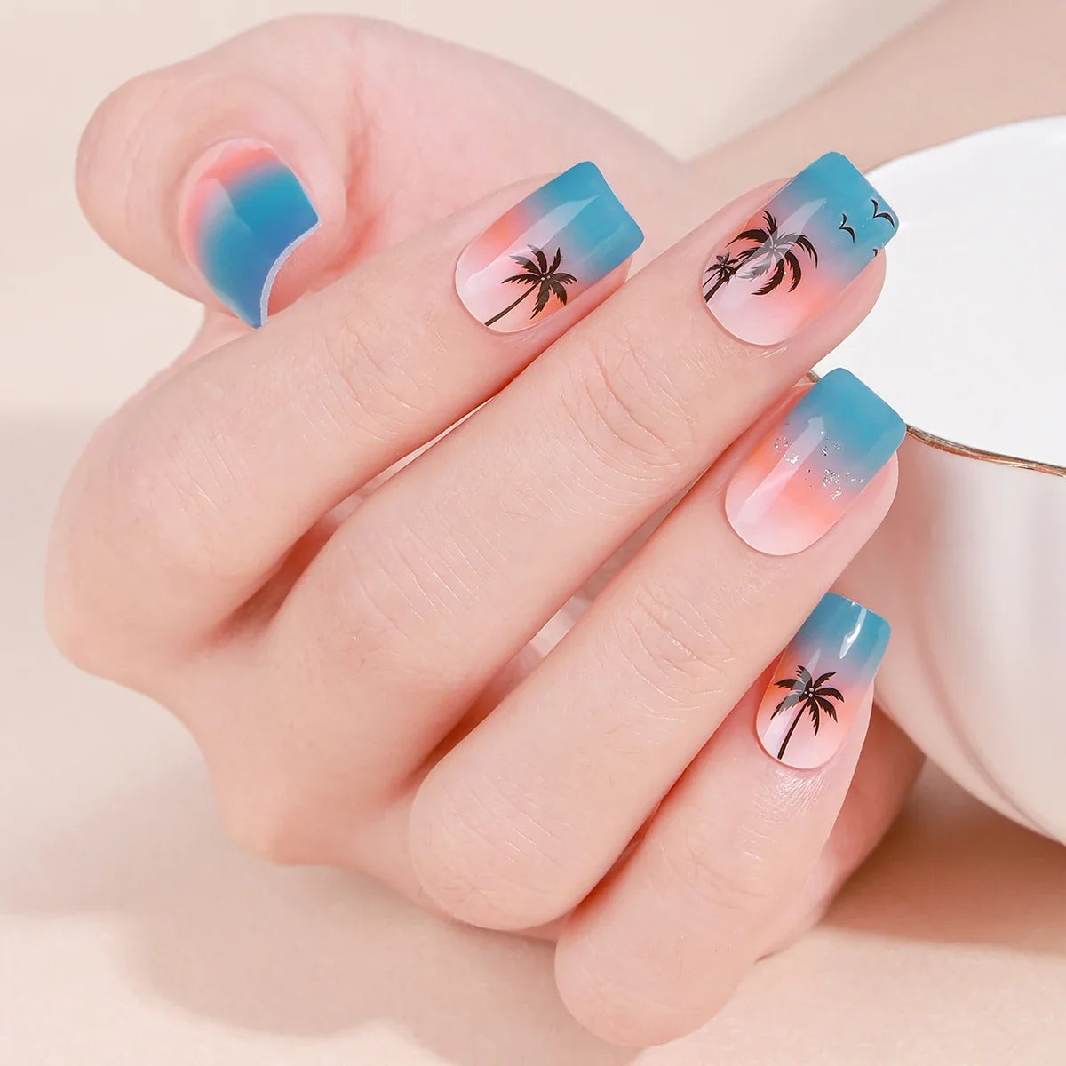 16Tips Full Cover Baking-Free Nail Polish Strips Summer Beach Coconut Tree Self-Adhesive DIY Nail Stickers Manicure Decoration 2