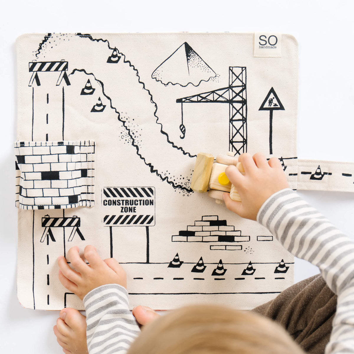 Construction Play Mat – The Perfect Gift for Little Builders 1