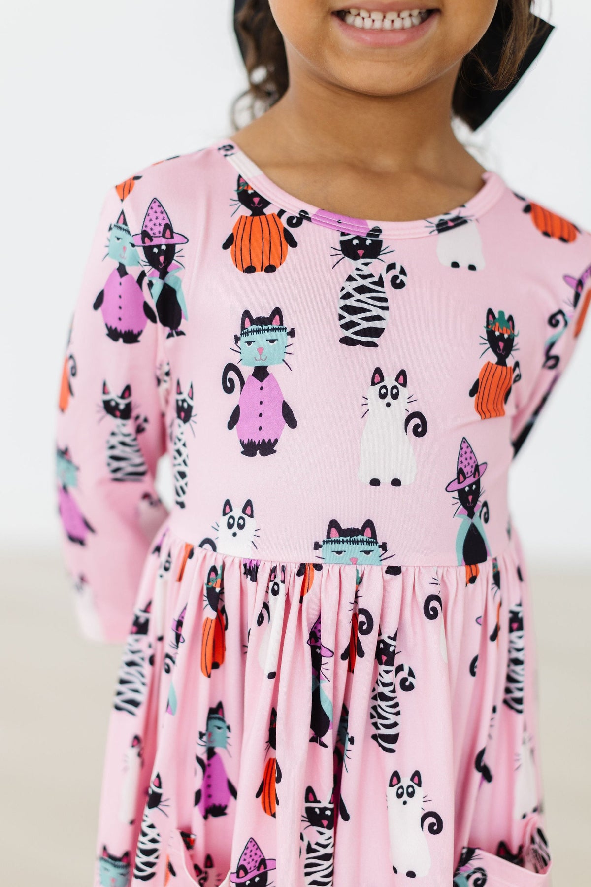 Purr-fectly Spooky 3/4 Sleeve Pocket Twirl Dress 3
