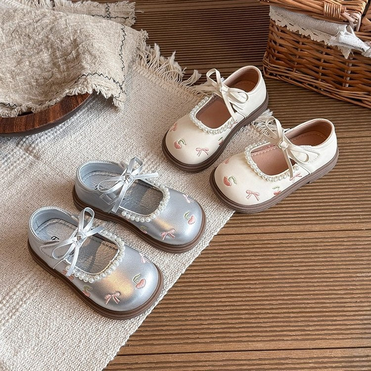 New Arrival Girls' Leather Shoes For Spring And Autumn, Kids' Flat Shoes With Pearls, Bows And Embroidery, Stylish Performance Shoes For Little Girls 3
