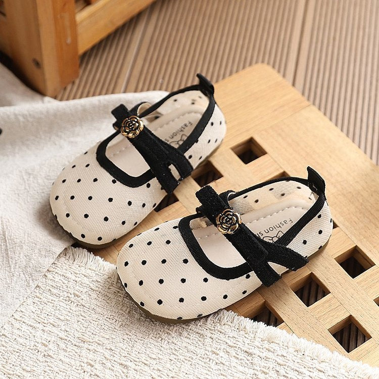 INS French Style Polka Dot Mesh Flats 2026 Summer New Korean Girls Flower Princess Sandals Match Dress 3