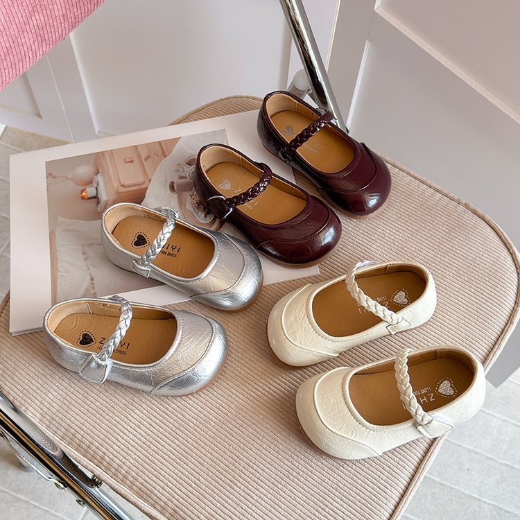 Children's Little Leather Shoes, Girls' Little Fragrant Wind Princess Shoes, Soft Soled Non Slip Single Shoes 2