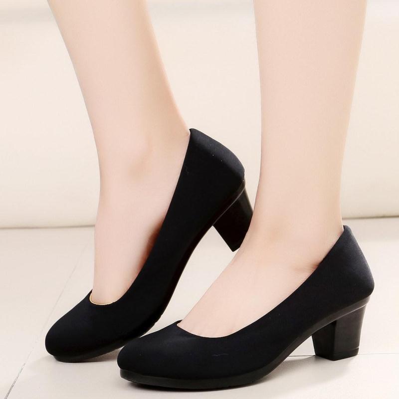 New Spring And Autumn Summer Old Beijing Cloth Shoes Women's Thin Shoes Black Work Shoes High Heels Non-slip Ceremonial Shoes 9