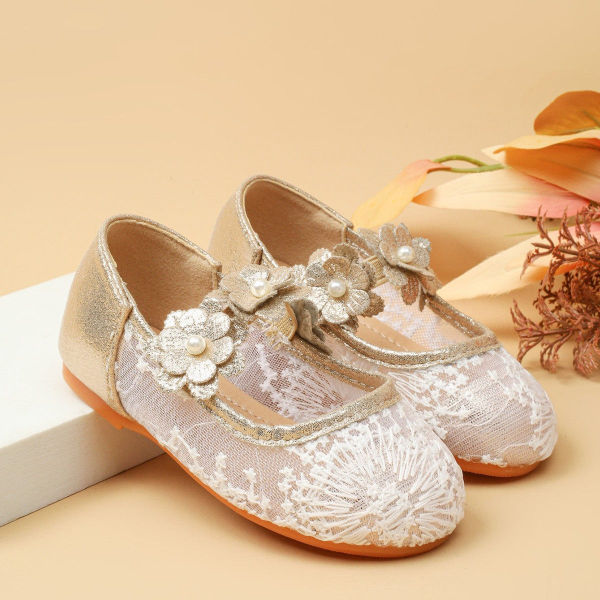 Ancient Style Soft Bottom Embroidered Flower Chinese Style Princess Single-layer Shoes 2