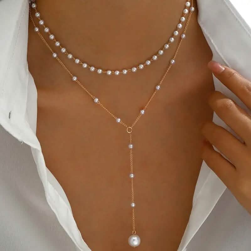 Elegant Vintage Style Double-Layer Pendant Necklace with Imitation Pearl Accents and Tassel Drop 5
