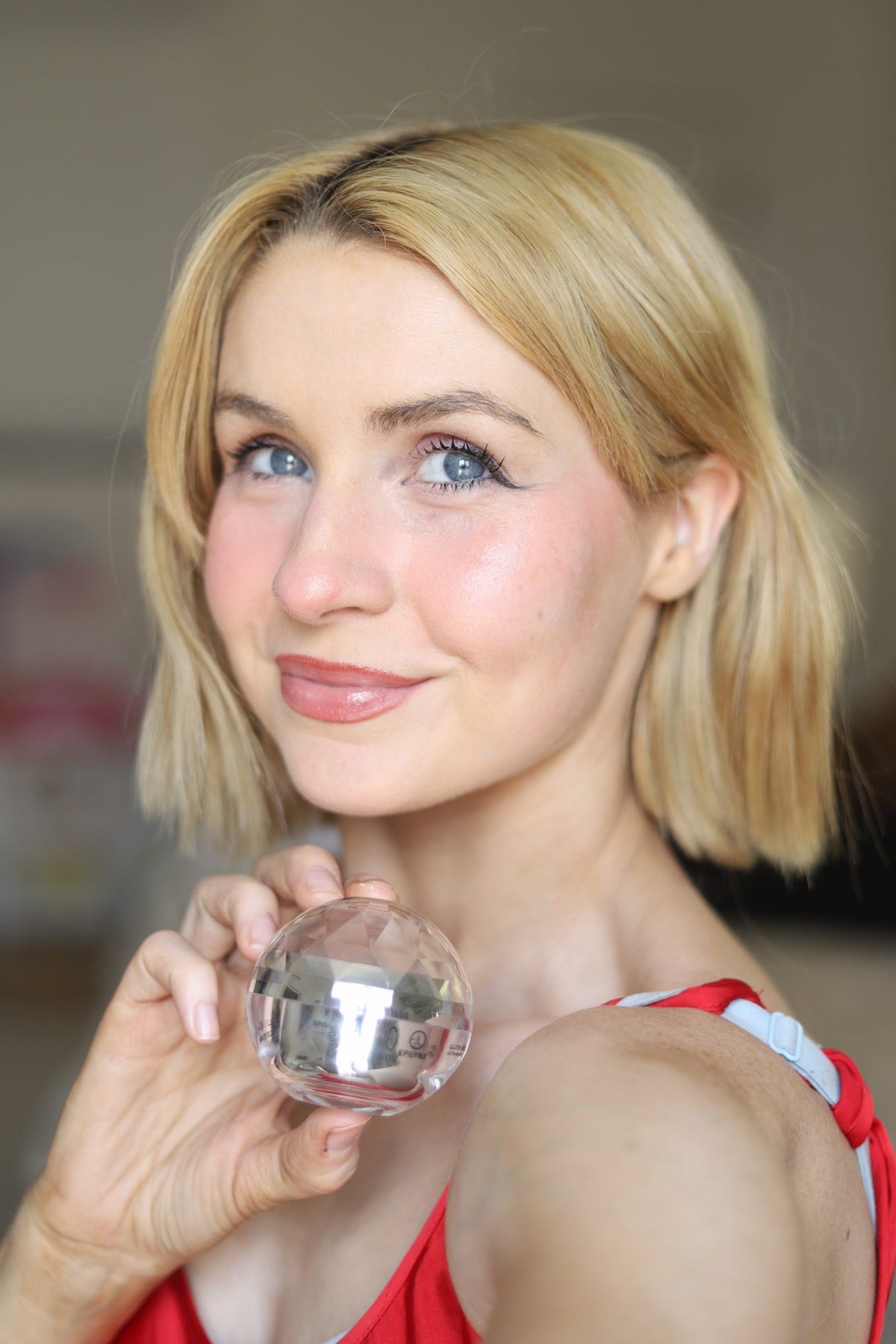 Wrinkle-Smoothing Face Cream 18