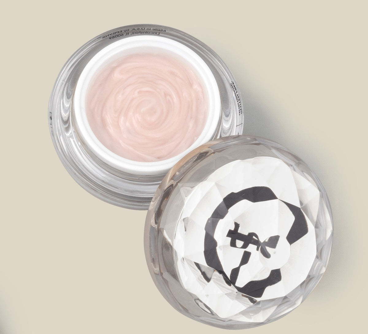 Wrinkle-Smoothing Face Cream 2