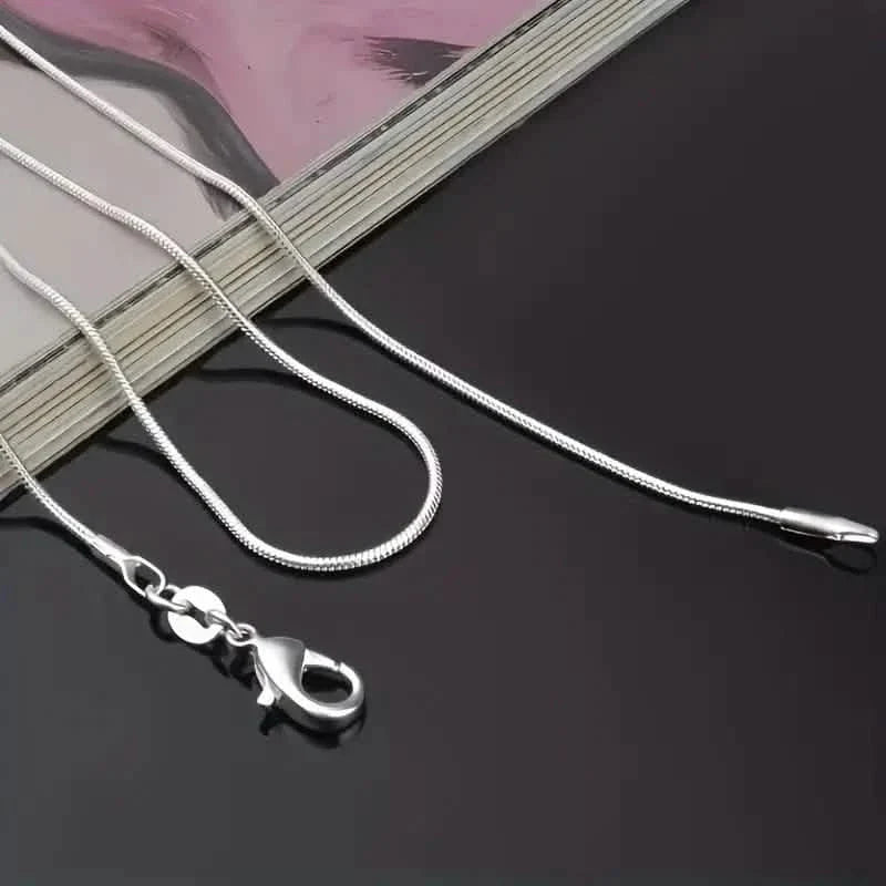 Exquisite Casual Snake Necklace Collarbone Chain Couple Pendant 2