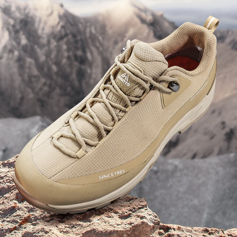 Low-top Mountain Climbing Shoes Hiking Boots Men 1