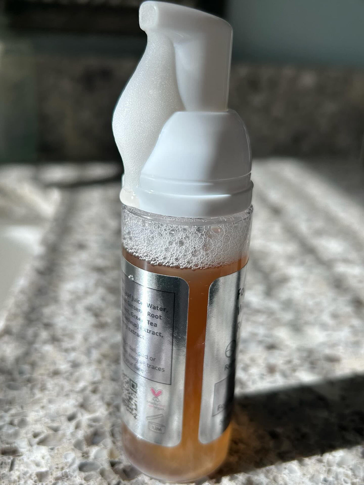 Oil-Free Foaming Face Wash for Acne-Prone Skin 25