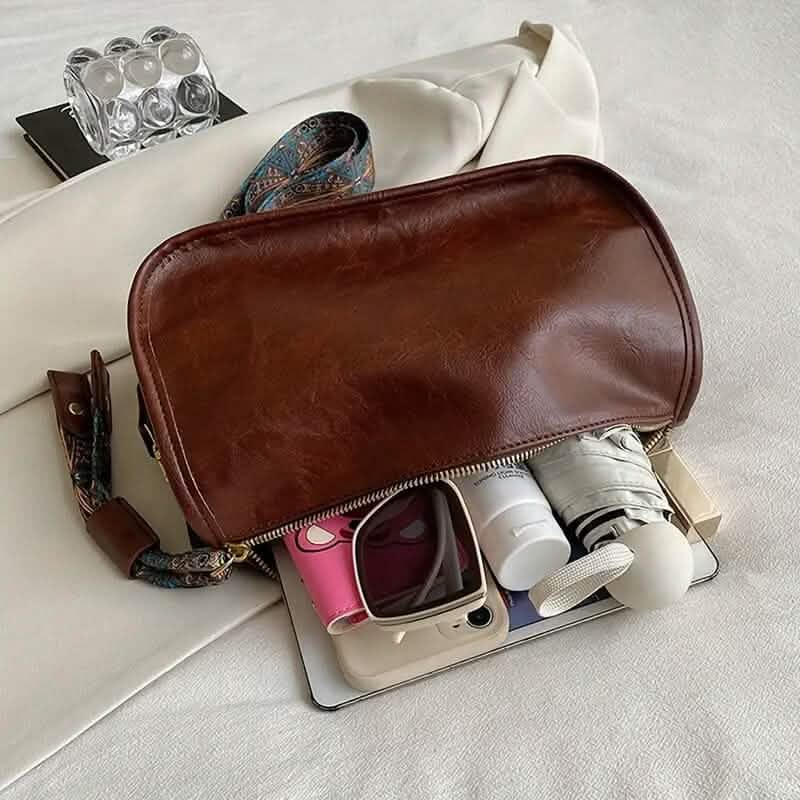 Graphic Pattern Zipper Crossbody Bag 5
