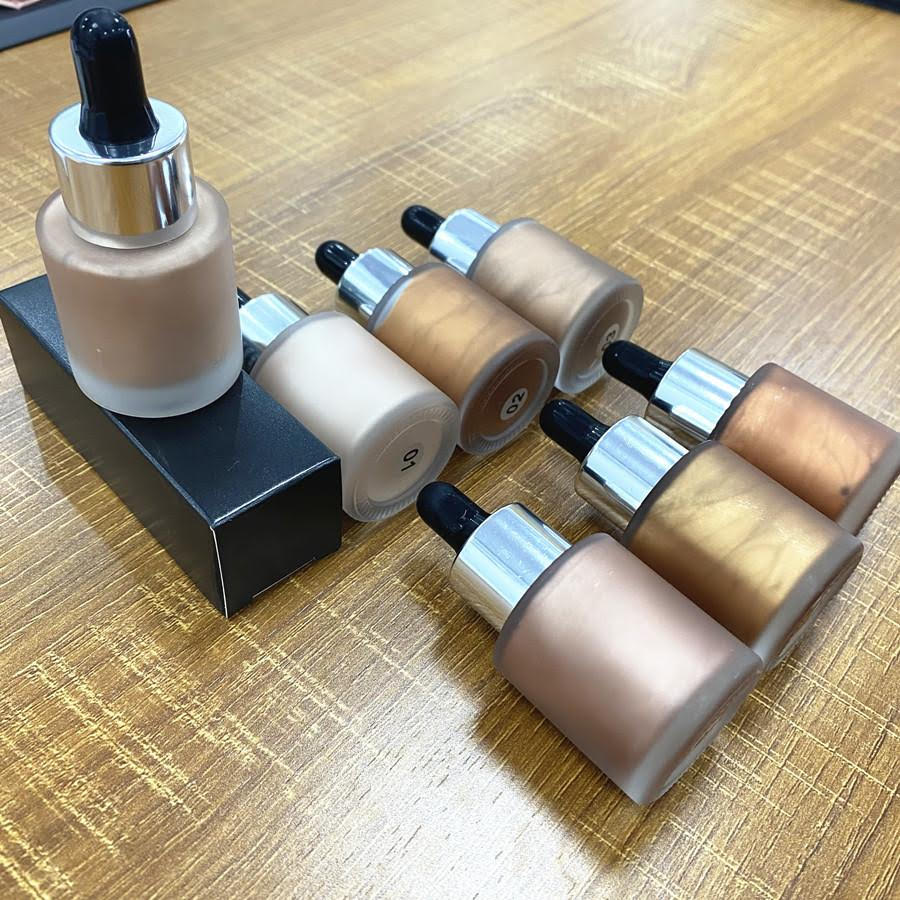 Liquid Bronzer Drops for a Dewy Glow 7