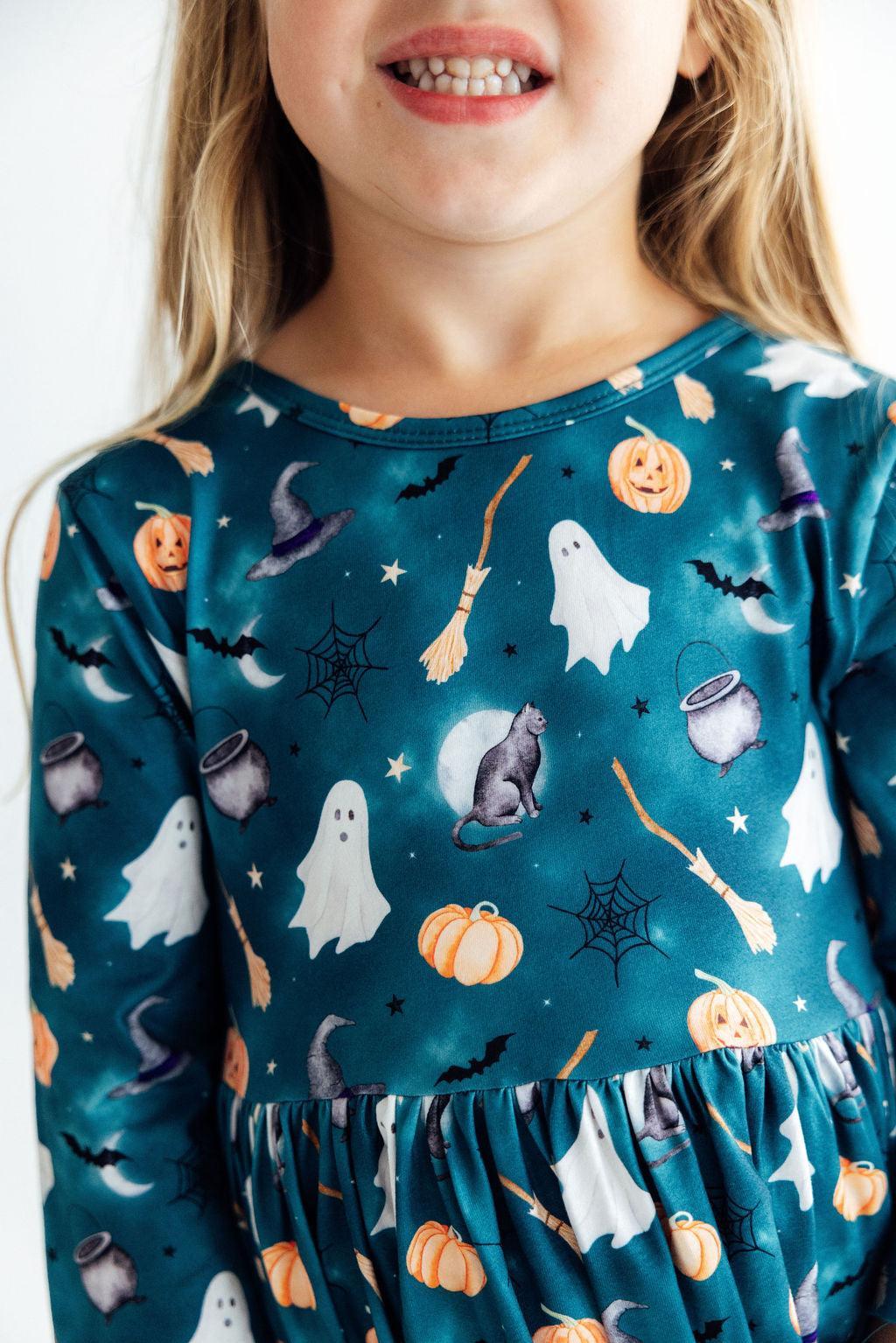 Happy Haunting 3/4 Sleeve Pocket Twirl Dress 1