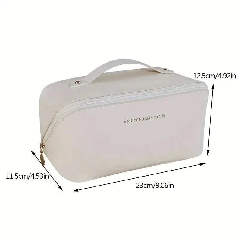 Minimalist Makeup Zipper Pouch 7