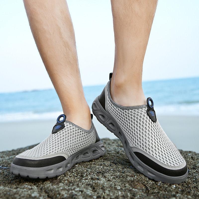 New Mesh Mens Aqua Shoes Outdoor Breathable Quick Dry Water Sneakers Light Anti-Skid Sport Footwear Comfortable Mesh Work Shoes Beach Swim Surf Shoes Water Shoes 10