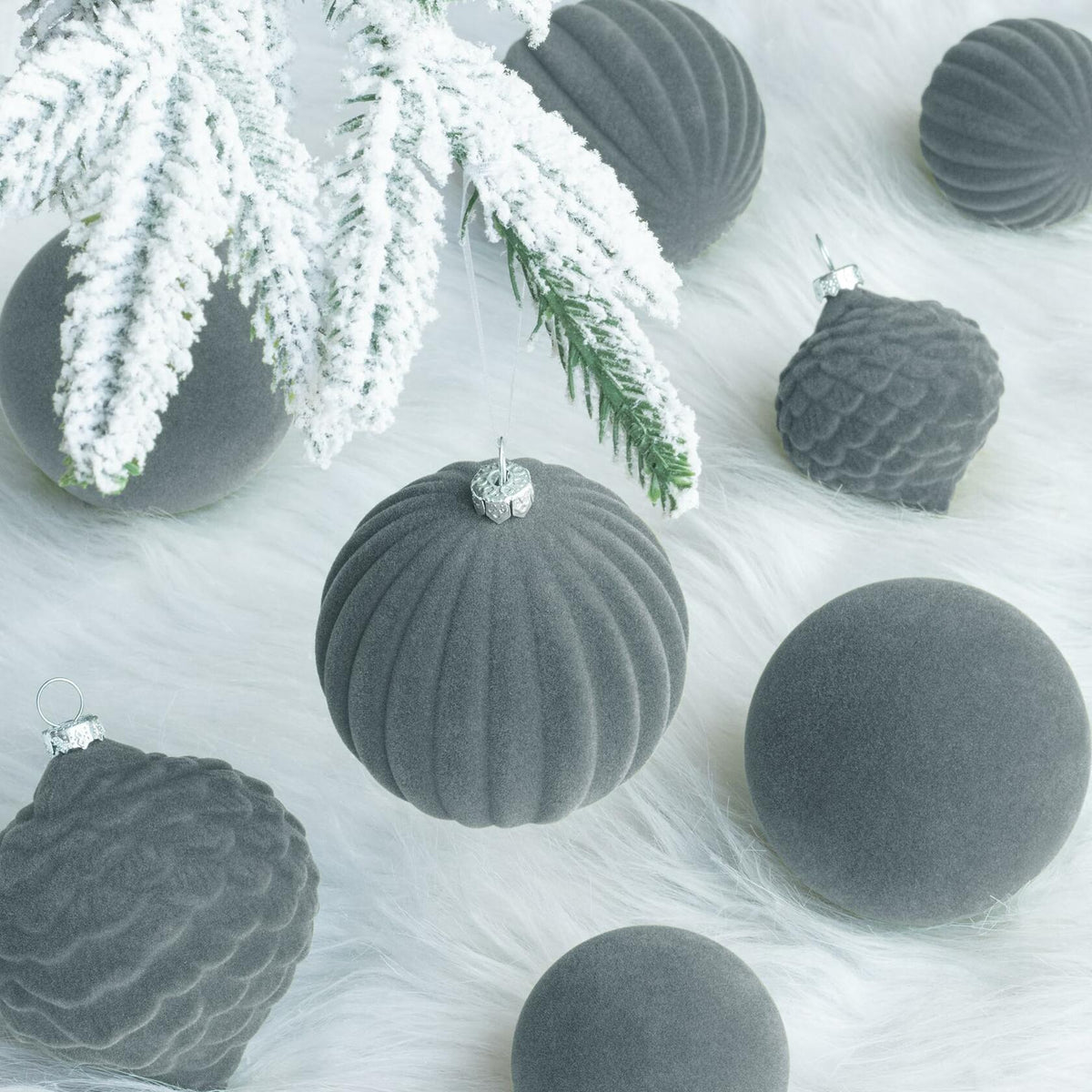 KI Store Velvet Christmas Balls Lux Gray 25pcs Flocked Xmas Tree Decor 4