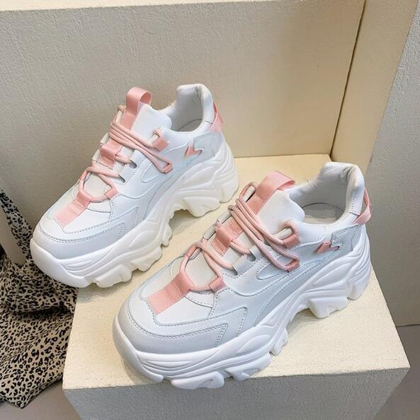 Modern Thick Platform Sneakers White Woman Vulcanize Shoes Luxury Tennis Sneakers Trainers Lace Up Fashion Comfortable Walking Footwear New Lightweight Sneakers 19