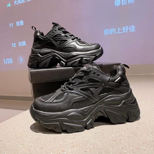 Modern Thick Platform Sneakers White Woman Vulcanize Shoes Luxury Tennis Sneakers Trainers Lace Up Fashion Comfortable Walking Footwear New Lightweight Sneakers 20
