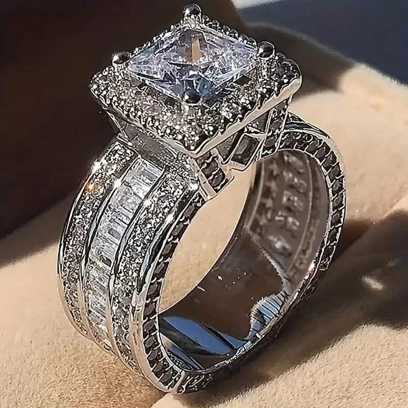 Shiny Halo Ring Inlaid Square Cut Shiny Zirconia Ring 1
