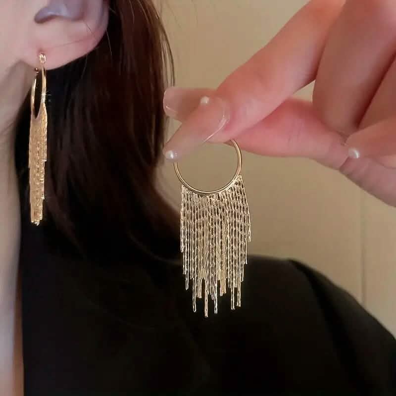 Sparkling Tassel Design Dangle Earrings 5