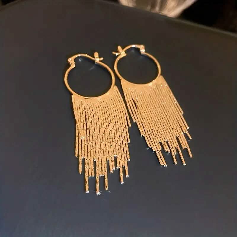 Sparkling Tassel Design Dangle Earrings 3