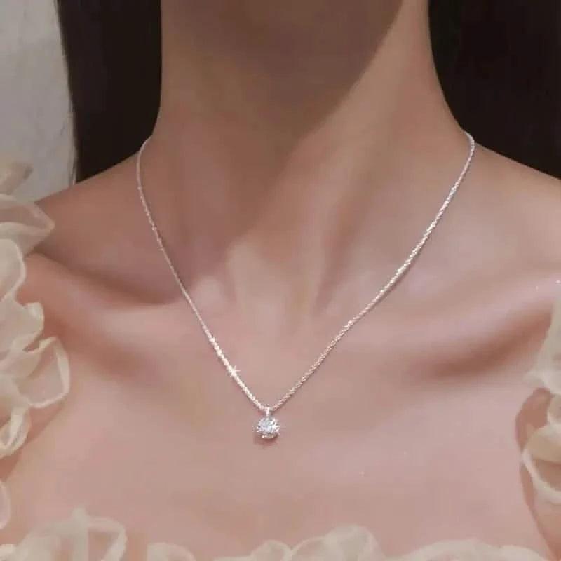 Sparkling Wave-Shaped Six-Claw Single Zirconia Pendant Necklace 5