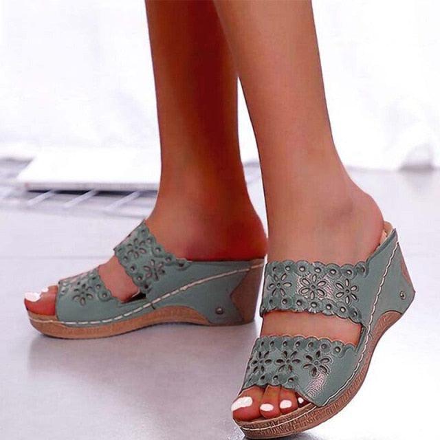 Woman Sandals For Beach Slip On Fashion Sandals Women Thick Bottom Footwear Flat Sandals Soft Leather Vintage Summer Casual Non-Slip Beach Platform Shoes Sandals 6