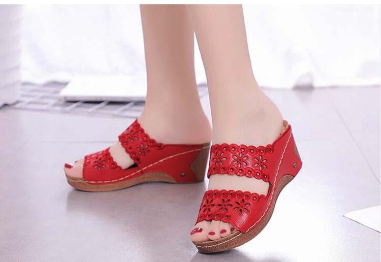 Woman Sandals For Beach Slip On Fashion Sandals Women Thick Bottom Footwear Flat Sandals Soft Leather Vintage Summer Casual Non-Slip Beach Platform Shoes Sandals 22