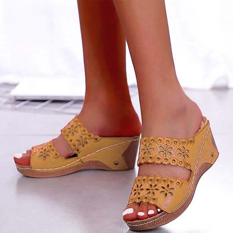 Woman Sandals For Beach Slip On Fashion Sandals Women Thick Bottom Footwear Flat Sandals Soft Leather Vintage Summer Casual Non-Slip Beach Platform Shoes Sandals 1